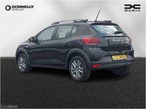 Dacia Sandero Stepway Hatchback Expression - Image 2