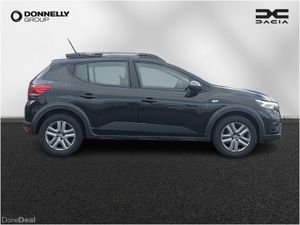 Dacia Sandero Stepway Hatchback Expression - Image 3