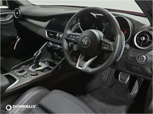 Alfa Romeo Giulia Saloon Veloce - Image 4