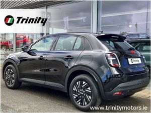 Fiat 600 ** NEARLY NEW ** RED ** 600e ** 54kWh 156 - Image 3