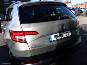 SKODA KAROQ - 1.6 TDI - AUTOMATIC - STYLE - Image 4
