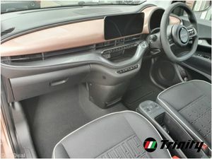 Fiat 500e ** NEARLY NEW ** ICON ** ELECTRIC ** STU - Image 2