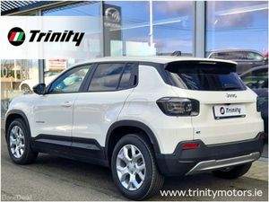 Jeep Avenger ** ALTITUDE 54KW 400KMS ** TRINITY MO - Image 3