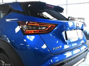 Nissan Juke 1.6 Hybrid SV Premium @ Cabra Cars - Image 3