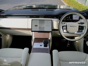 Land Rover Range Rover 3.0 460PS Petrol Plug In Hy - Image 4