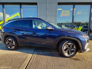 Hyundai Tucson EXECUTIVE - Image 3