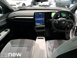 Renault Scenic E-Tech Iconic 87kWh - Image 2