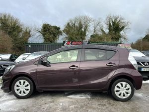 14 TOYOTA AQUA PUSH START - Image 4