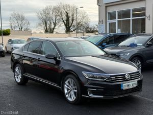 171 VW PASSAT GTE 1.4 AUTOMATIC 156BHP SALOON - Image 4