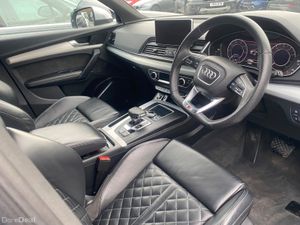 2020 AUDI Q5 55 TFSI E S-LINE QUATTRO COMPETITION - Image 4