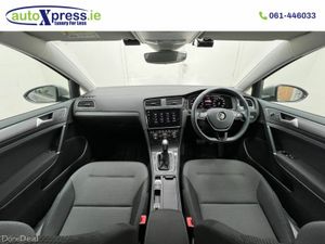 Volkswagen Golf 1.2 TSI Automatic, Reversing camer - Image 2