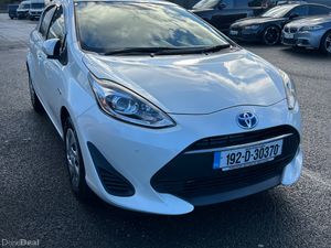 Toyota Aqua - Image 2