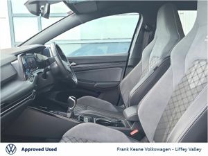 Volkswagen Golf R-LINE 2.0 TDI 150HP *REAR VIEW CA - Image 4