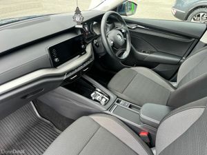 Skoda Octavia COMBI AMBITION 1.0TSI 110HP DSG - Image 3