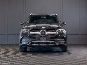 212 Mercedes-Benz GLE 350de AMG Line Premium - Image 2