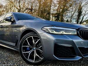 🔥2021 BMW 530e M-sport Automatic Petrol plug in H - Image 3