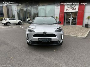 Toyota Yaris Cross LUNA SPORT BI TONE - Image 4