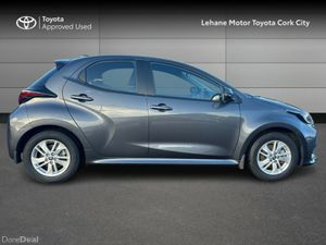 Toyota Yaris Yaris Hybrid 115 Luna - Image 3