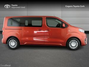 Toyota Proace VERSO SHUTTLE 9 Seater - Image 3