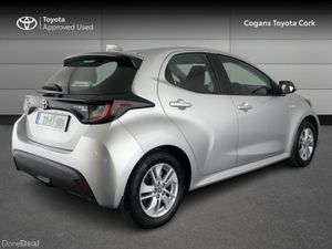 Toyota Yaris HYBRID LUNA 4DR AUTO - Image 2