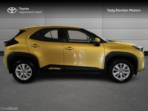 Toyota Yaris Cross HYBRID LUNA - Image 3