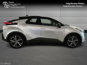 Toyota C-HR HYBRID SOL - Image 3
