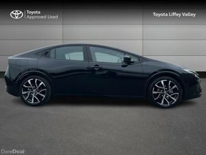 Toyota Prius PRIUS PLUG-IN HYBRID - Image 3
