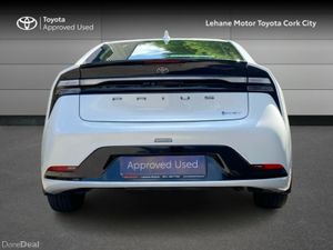 Toyota Prius - Image 4