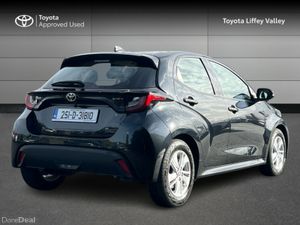 Toyota Yaris Yaris Hybrid 115 Luna - Image 2