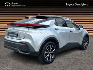 Toyota C-HR 2.0 SPORT + PHEV HYBRID // PANORAMIC R - Image 2
