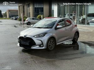 Toyota Yaris 1.5 HYBRID L/SPORT - Image 3