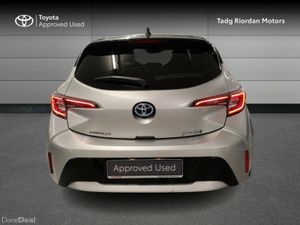 Toyota Corolla HYBRID LUNA SPORT H/B - Image 4