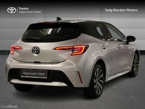 Toyota Corolla HYBRID LUNA SPORT H/B - Image 2
