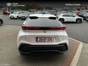 Toyota C-HR C-HR PHEV SPORT - Image 4