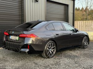 Bmw 5 Series New Model Panoramic Sunroof - Image 3
