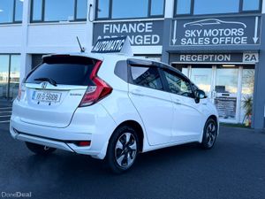 2019 Honda FIT 1.5 Hybrid automatic,Leather Specs - Image 4