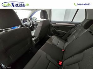 Volkswagen Golf 1.2 TSI Automatic, Reversing camer - Image 4