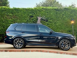 BMW X7 40D 7 SEATER FULL SPEC - Image 3