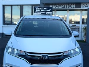 2019 Honda JAZZ/Fit 1.5 Petrol Hybrid ,Automatic - Image 2