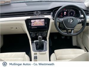 Volkswagen Passat 1.6 TDI 120HP Highline - Image 2