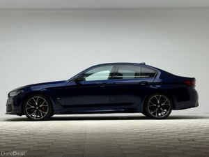 BMW 5-Series 520D M SPORT PRO *HUGE SPEC* - Image 4