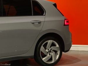 Volkswagen Golf 1.4 TSI GTE 245PS 5DR Auto #35 - Image 4
