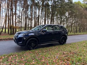 Land Rover Discovery Sport 7 Seater - Image 3