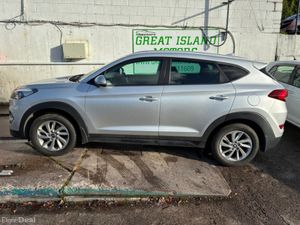 Hyundai Tucson EXECUTIVE 5DR - Image 2