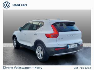 Volvo XC40 D3  AUTOMATIC 150BHP MOMENTUM - Image 3