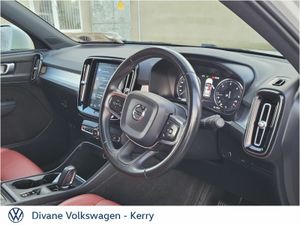 Volvo XC40 D3  AUTOMATIC 150BHP MOMENTUM - Image 4