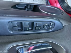 2020 Honda Vezel 1.5 Hybrid auto,28k Miles only - Image 3