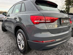 🔵 Audi Q3 1.4 TFSI 45 TECHNIK S Tronic - Image 4