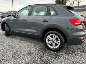 🔵 Audi Q3 1.4 TFSI 45 TECHNIK S Tronic - Image 3