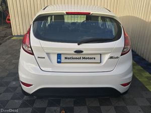 2014 Ford Fiesta 1.0 Petrol ZETEC - Image 4